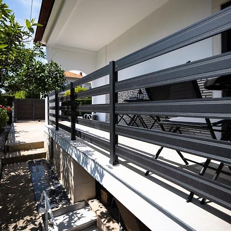 Villa Nila Zara Esterno foto