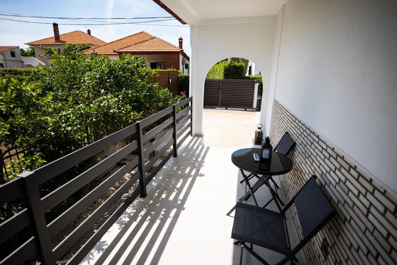 Villa Nila Zara Esterno foto